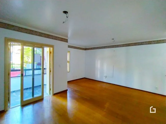 Apartamento com 3 dormitórios, foto 2