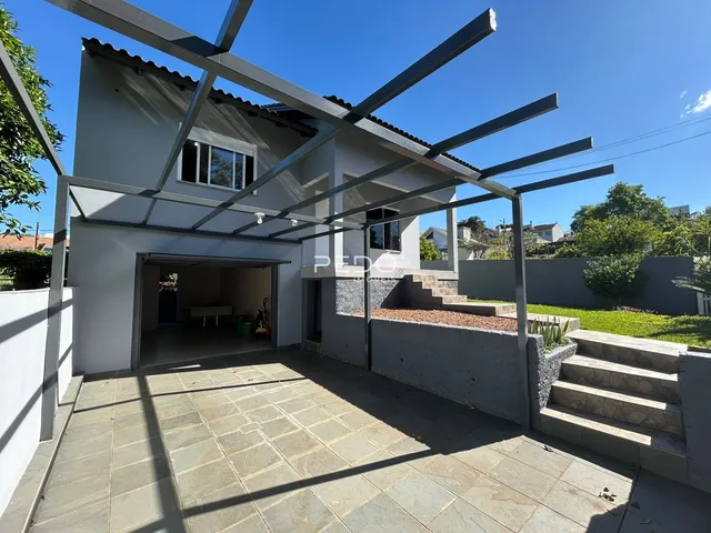 Casa com 2 dormitórios