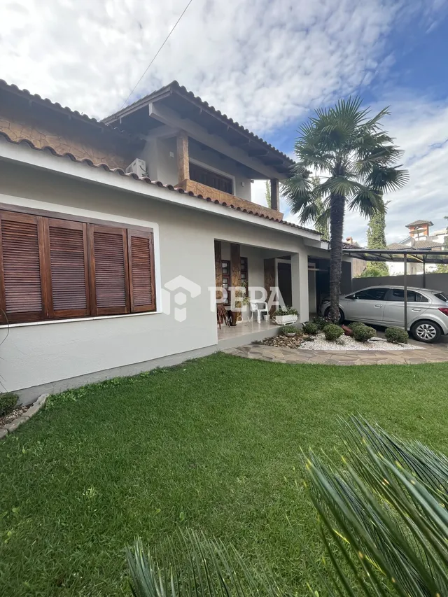 Casa com 3 dormitórios
