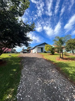 Área rural com 3 dormitórios