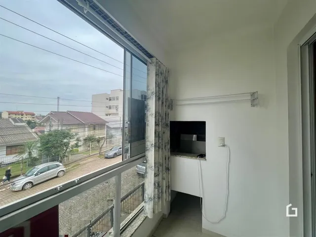 Apartamento com 2 dormitórios