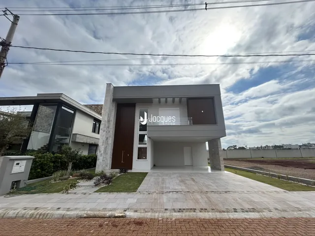 Fachada de uma residência moderna em Lajeado, Brasil.