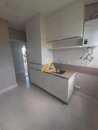 Casa com 4 dormitórios, foto 1