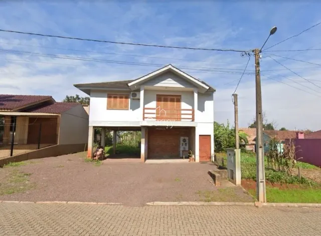 Casa com 2 dormitórios
