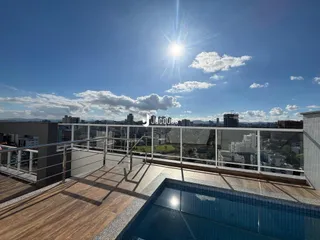 Vista da varanda com vista para a paisagem urbana de Lajeado.