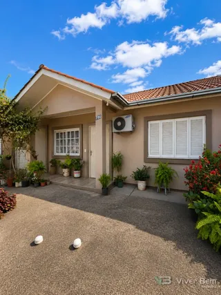Casa com 2 dormitórios, foto 1