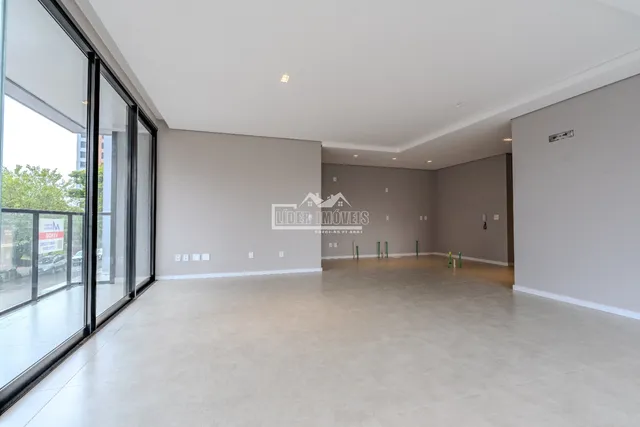 Apartamento com 3 dormitórios, foto 4