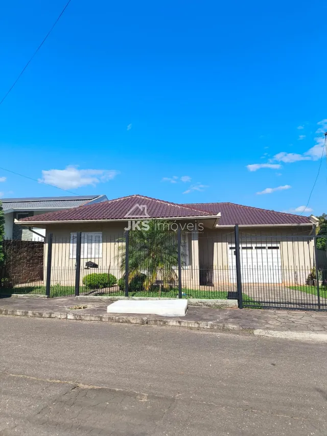 Casa com 2 dormitórios