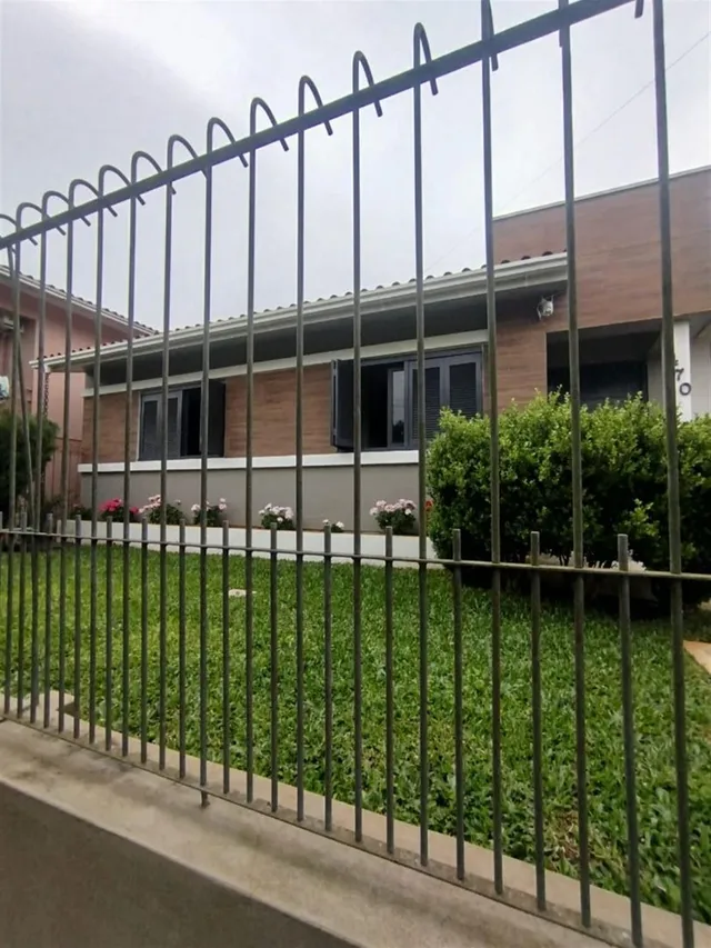 Casa com 4 dormitórios, foto 2