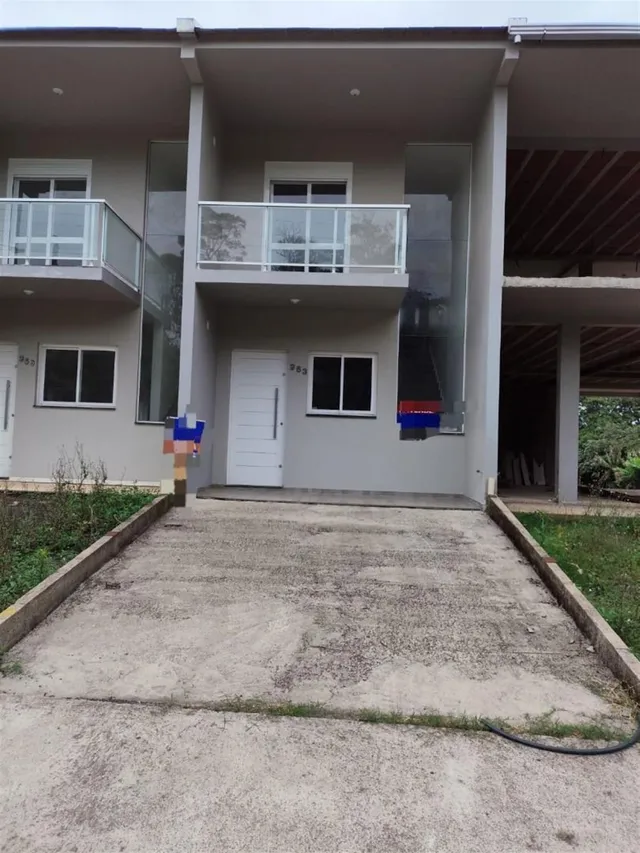 Sobrado com 2 dormitórios