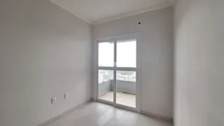 Apartamento com 2 dormitórios, foto 2