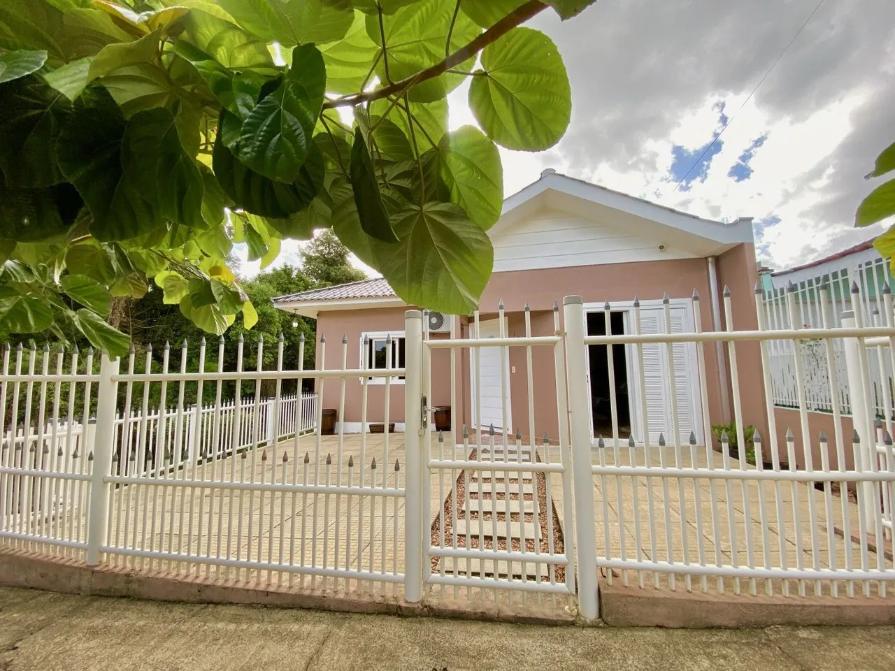 Casa com 2 dormitórios, foto 1