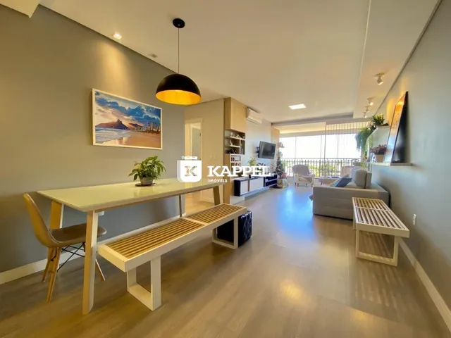 Apartamento com 2 dormitórios