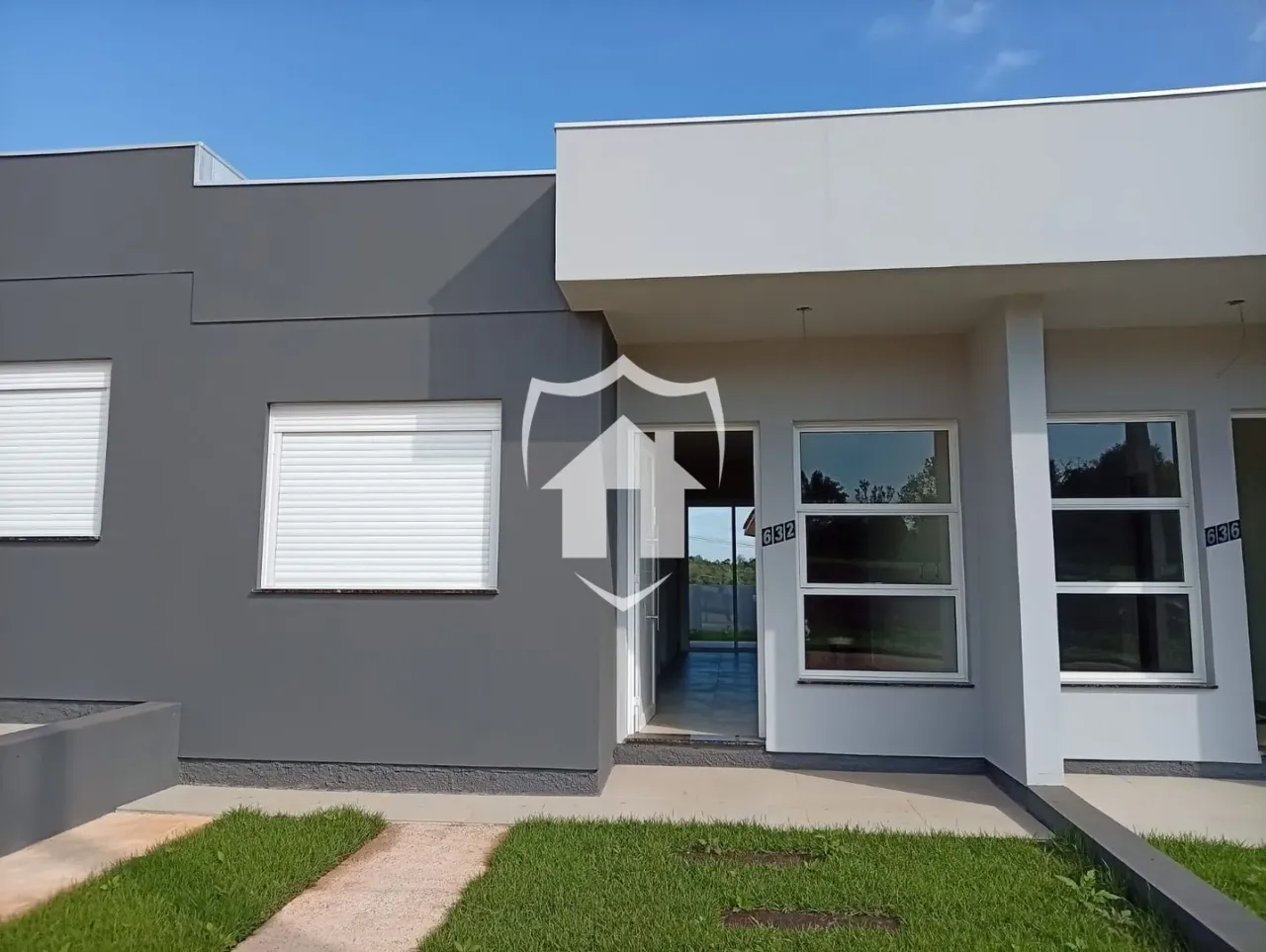 Casa geminada com 2 dormitórios, foto 1