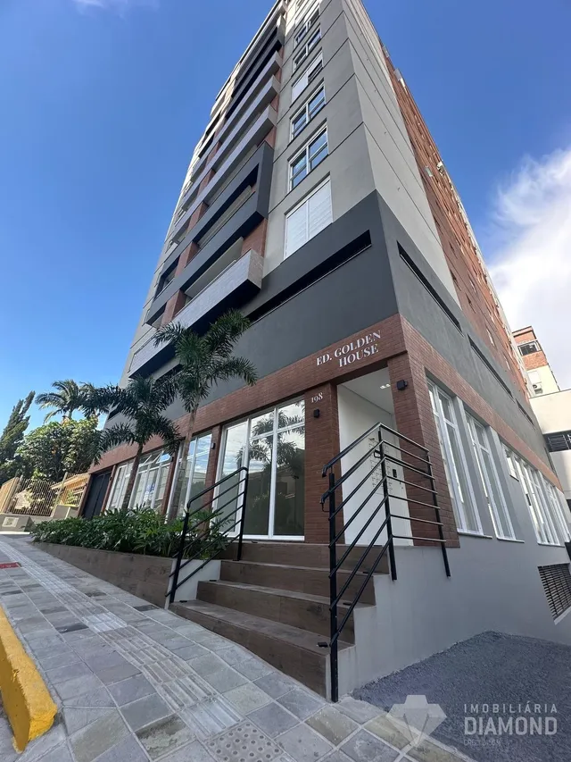 Fachada de um edifício residencial em Lajeado, Brasil.