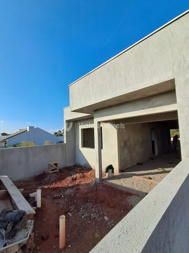 Casa geminada com 2 dormitórios