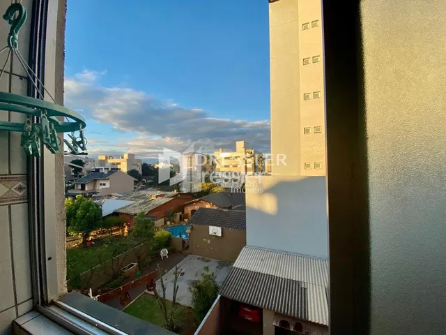 Vista externa de edifícios residenciais em Lajeado, Brasil.
