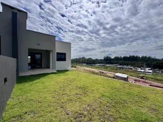Casa geminada com 2 dormitórios, foto 13