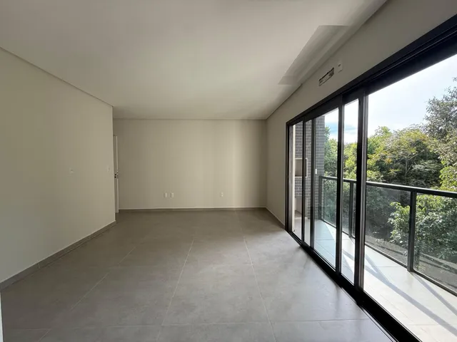 Apartamento com 2 dormitórios, foto 2