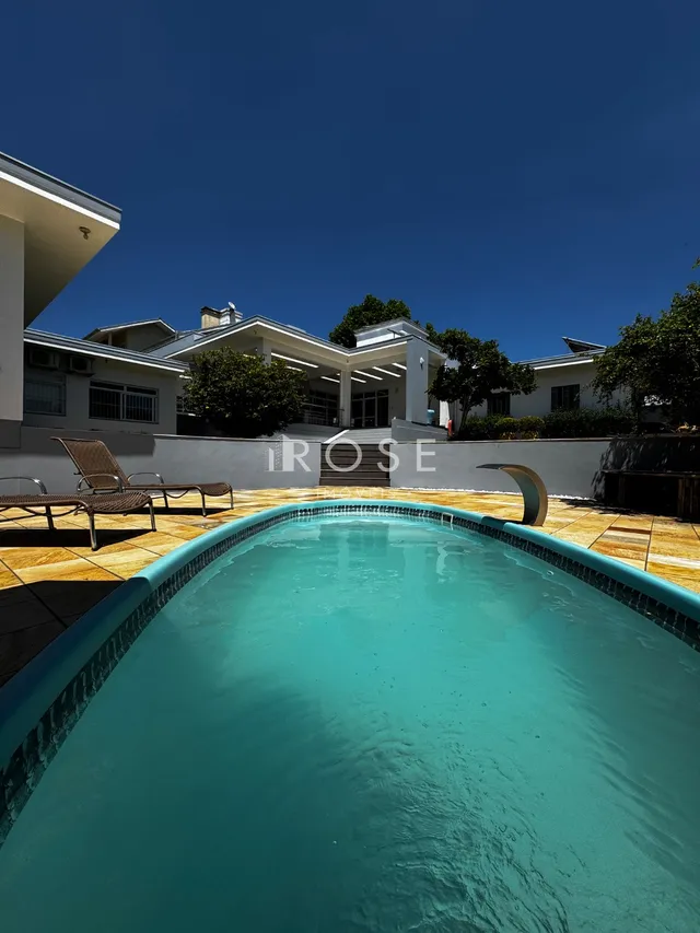 Casa com 3 dormitórios