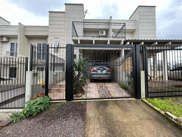 Sobrado com 2 dormitórios