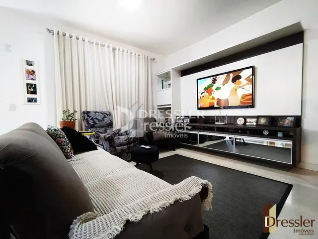 Casa com 4 dormitórios, foto 3
