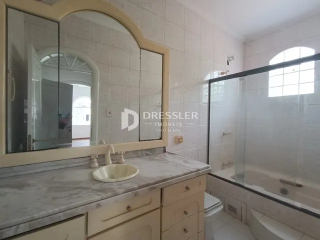 Casa com 5 dormitórios, foto 5