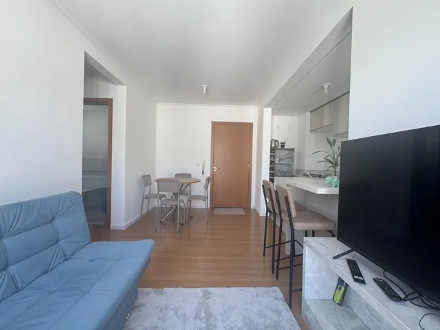 Apartamento com 2 dormitórios, foto 2