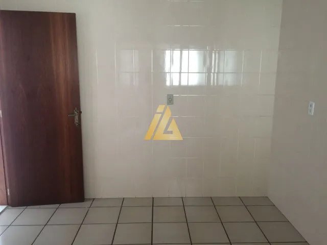Apartamento com 2 dormitórios, foto 4