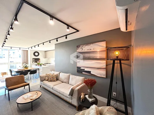 Apartamento com 2 dormitórios, foto 2