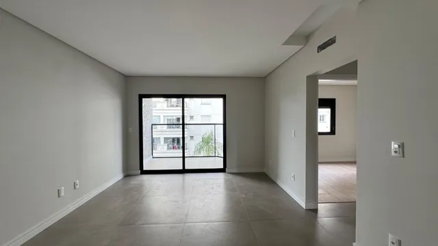 Apartamento com 2 dormitórios, foto 2