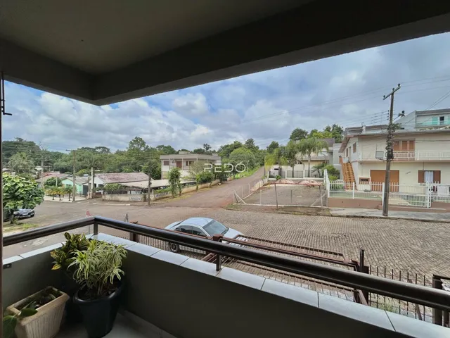 Vista da rua e casas em Lajeado, Brasil, vista de um terraço.