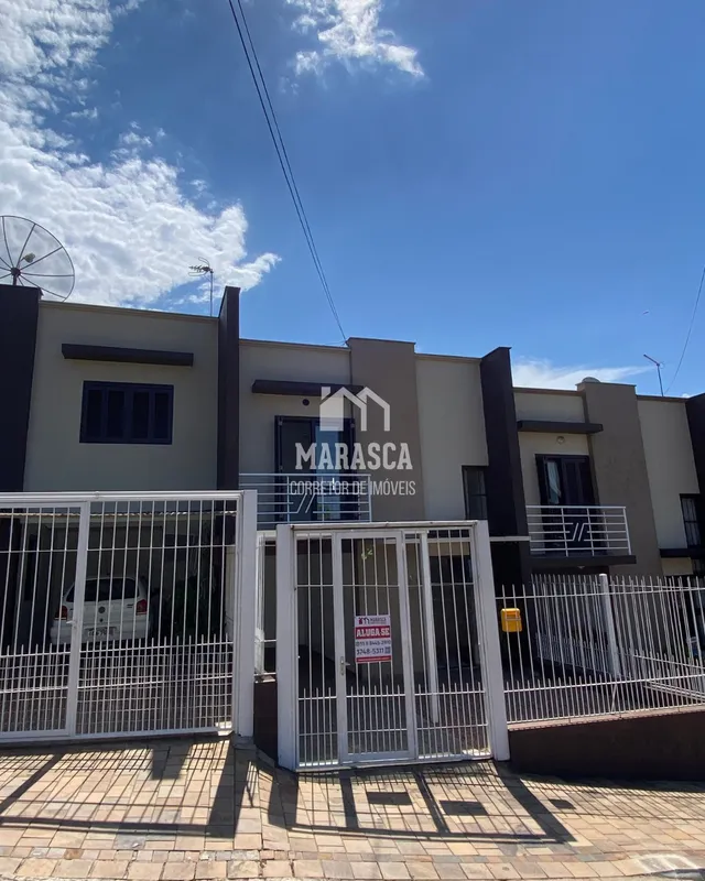 Sobrado com 2 dormitórios