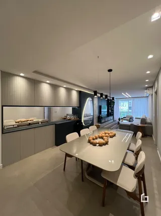 Apartamento com 3 dormitórios, foto 2