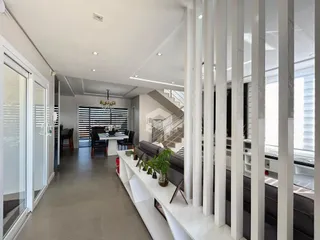 Casa com 3 dormitórios, foto 2