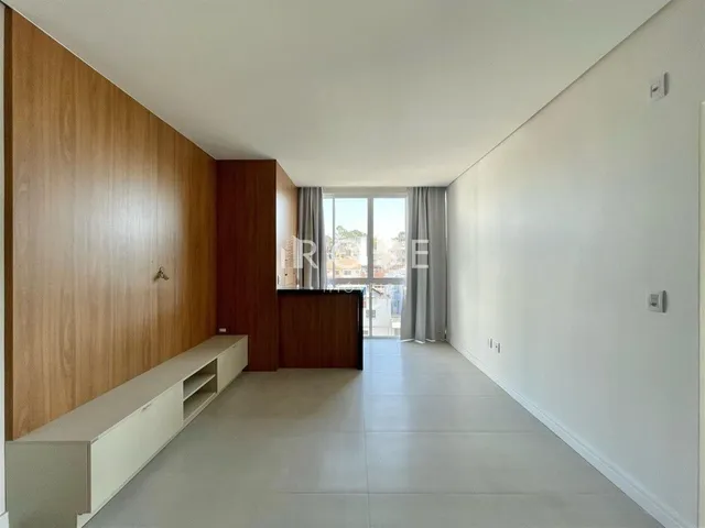 Apartamento com 2 dormitórios, foto 2