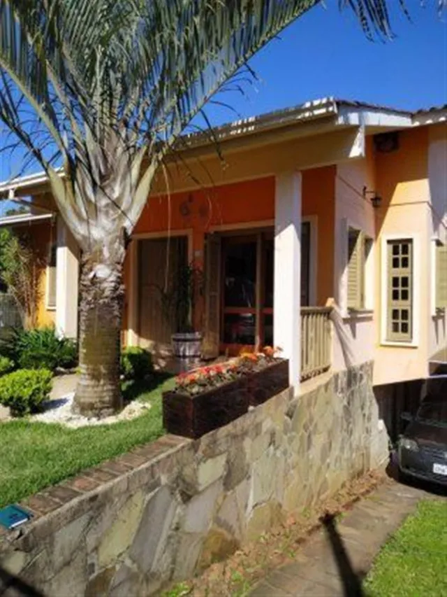 Casa com 3 dormitórios