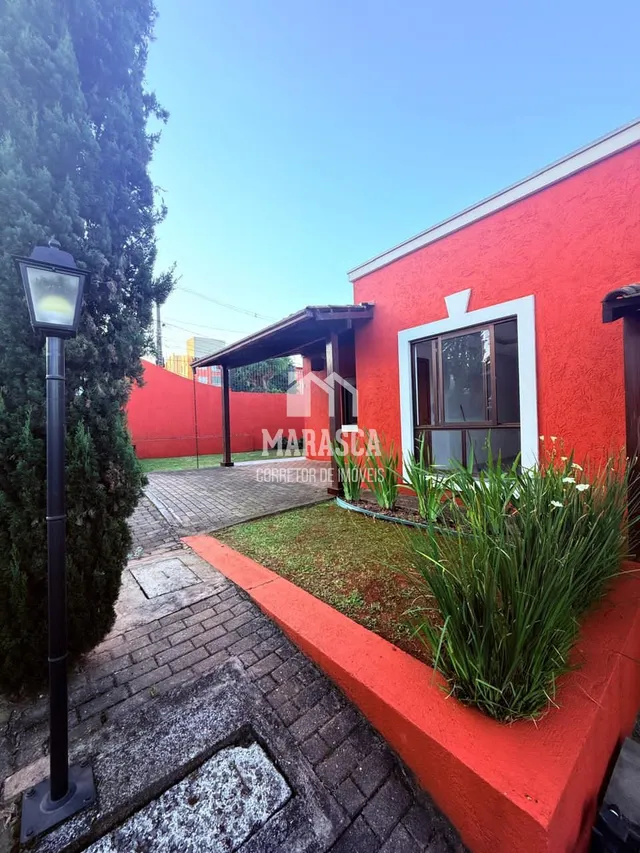 Casa geminada com 3 dormitórios