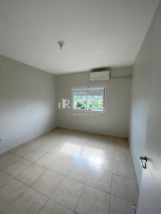 Apartamento com 2 dormitórios, foto 2