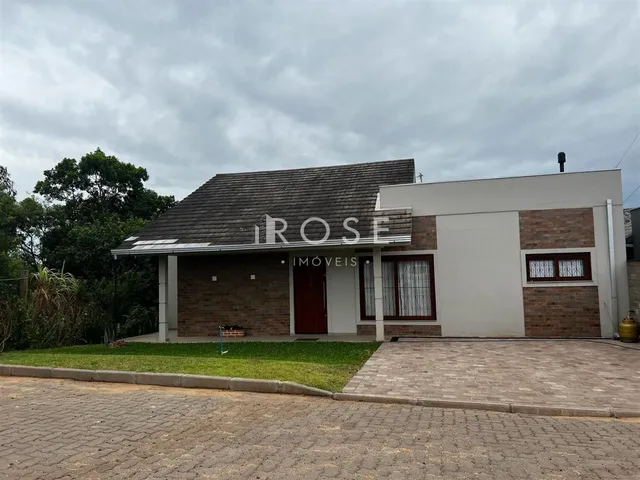 Casa com 3 dormitórios