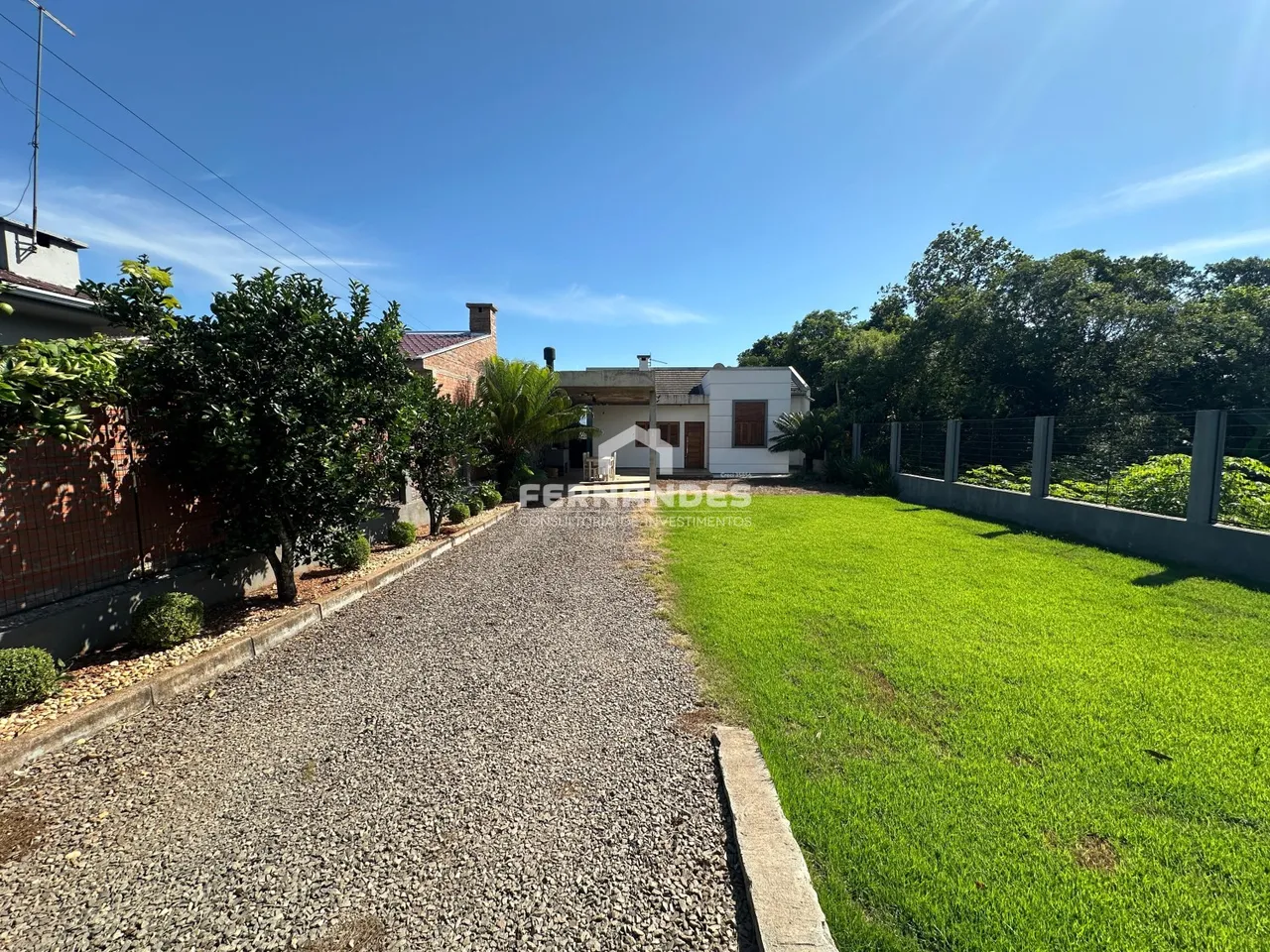 Casa com 2 dormitórios, foto 1