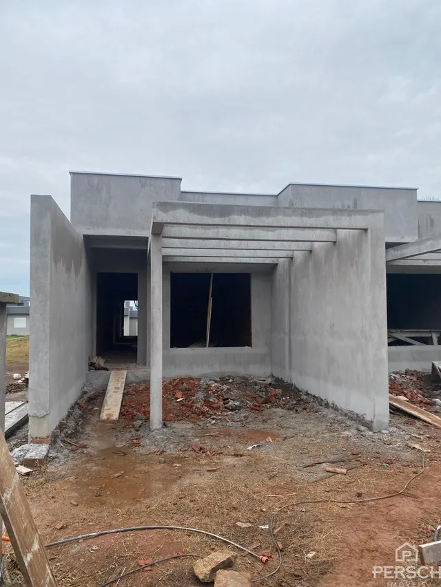 Casa geminada com 2 dormitórios