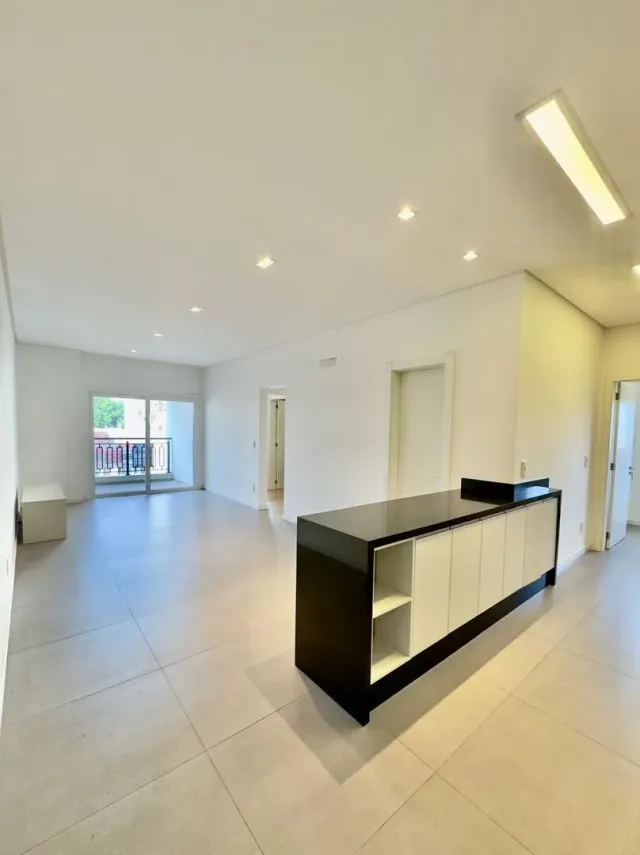 Apartamento com 2 dormitórios, foto 2