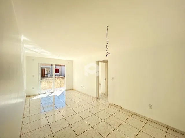 Apartamento com 2 dormitórios, foto 3