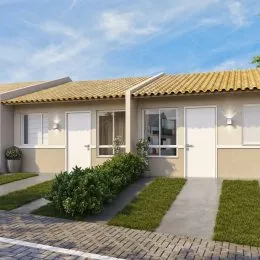 Fachada de uma residência com telhado de telhas em Lajeado, Brasil.