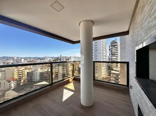 Vista panorâmica da cidade vista de um apartamento em Lajeado.