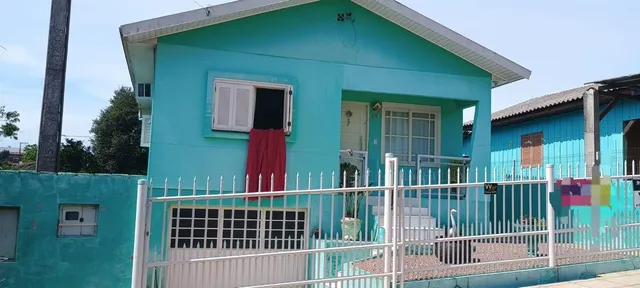 Casa com 2 dormitórios