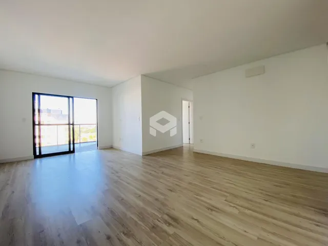 Apartamento com 3 dormitórios, foto 2