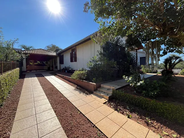 Casa com 4 dormitórios, foto 2
