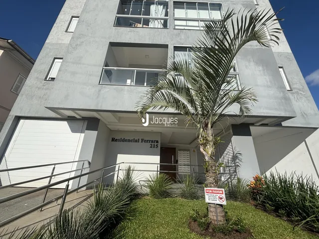 Fachada de um prédio residencial em Lajeado, Brasil.